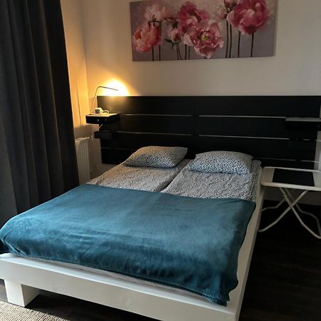 Appartement Kawalerka Na Targowej à Stary Toruń Extérieur photo