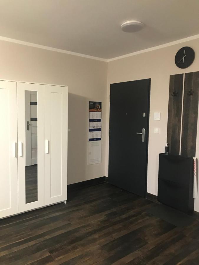 Appartement Kawalerka Na Targowej à Stary Toruń Extérieur photo
